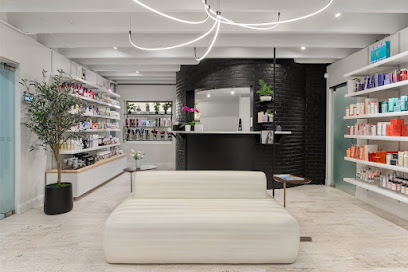 Alex Emilio Salon in Birmingham