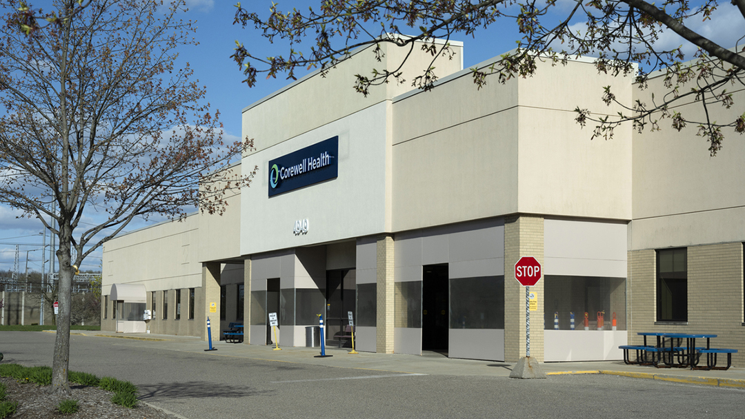 Corewell Health William Beaumont University Hospital Physical Therapy - 4949 Coolidge Hwy in Royal Oak