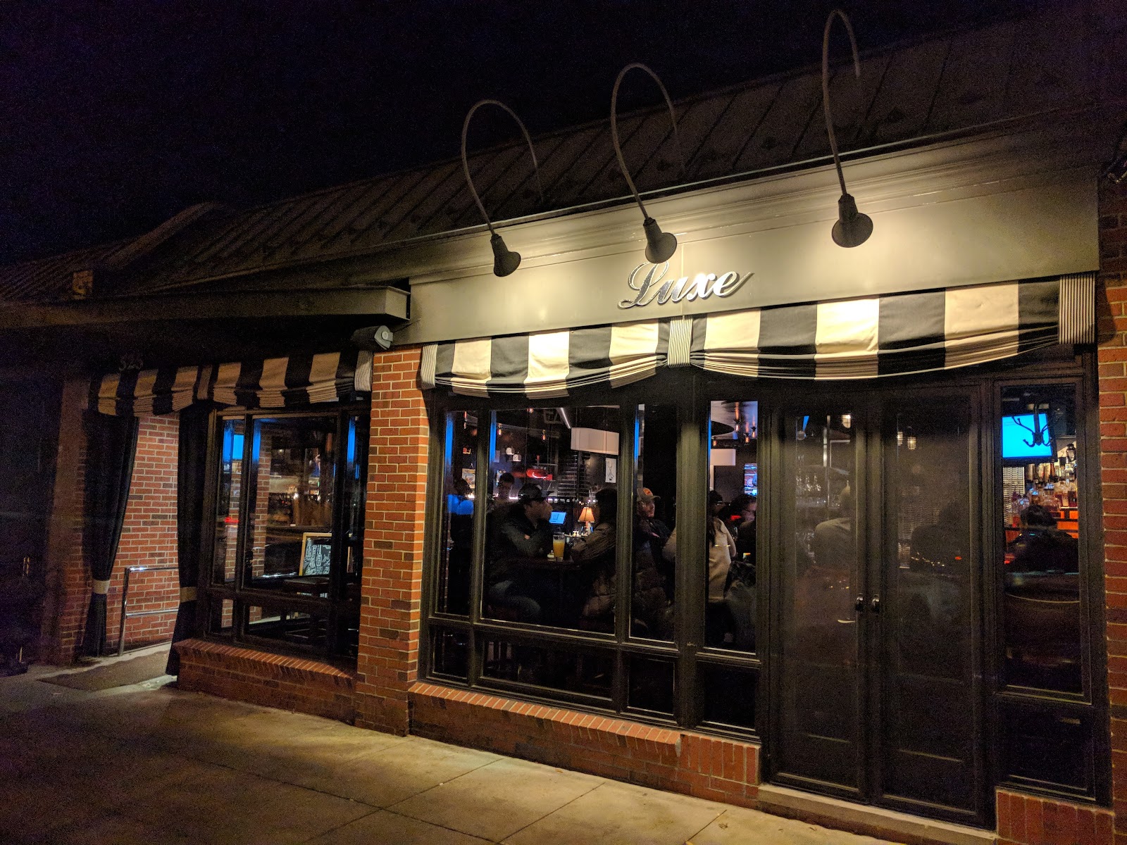Luxe Bar & Grill in Birmingham