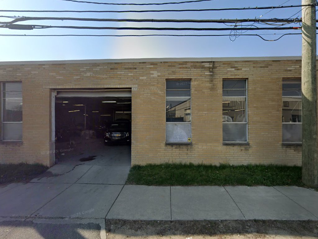 Parmley's Paint & Body Works in Birmingham