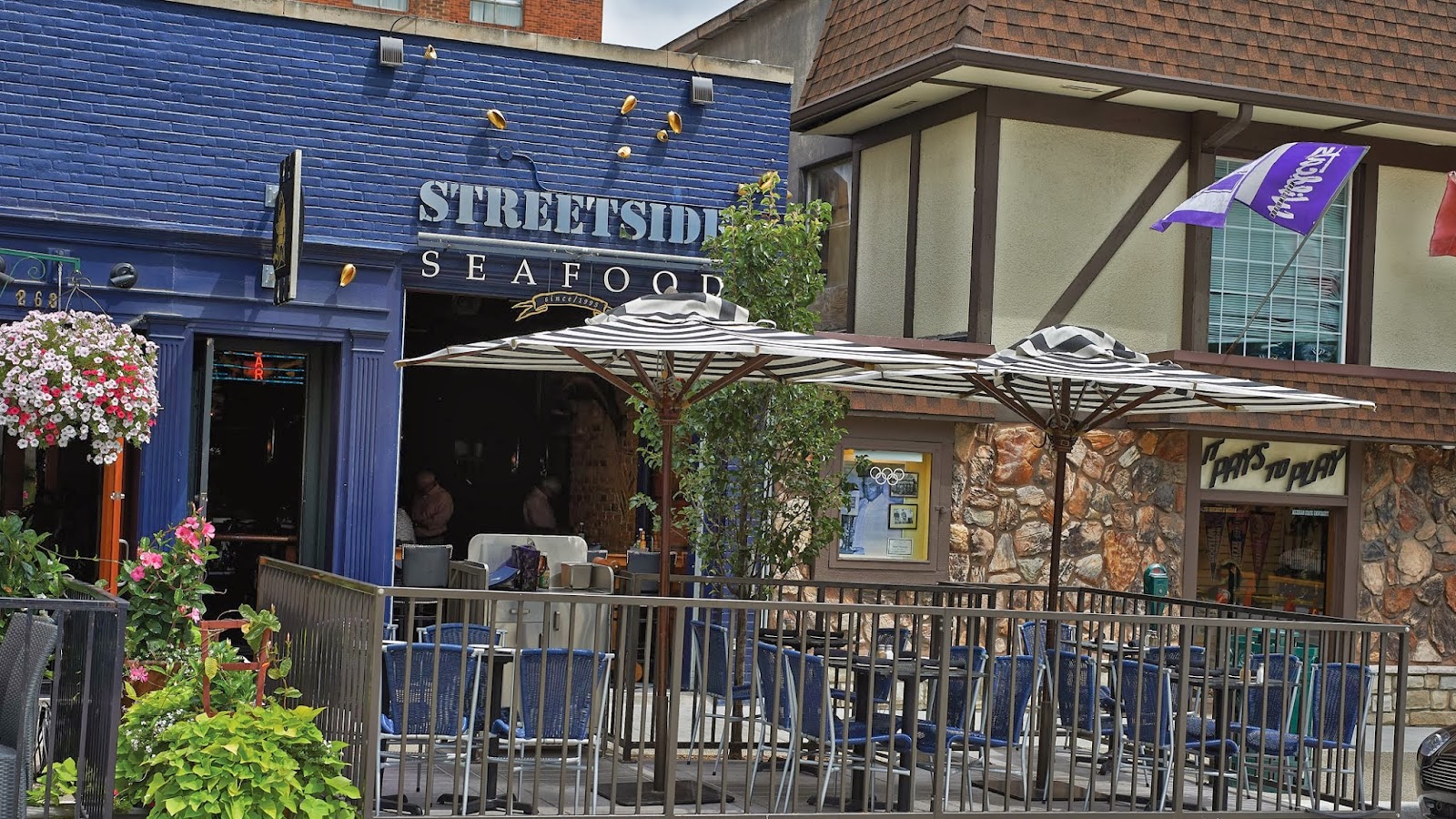 Streetside Seafood — photo